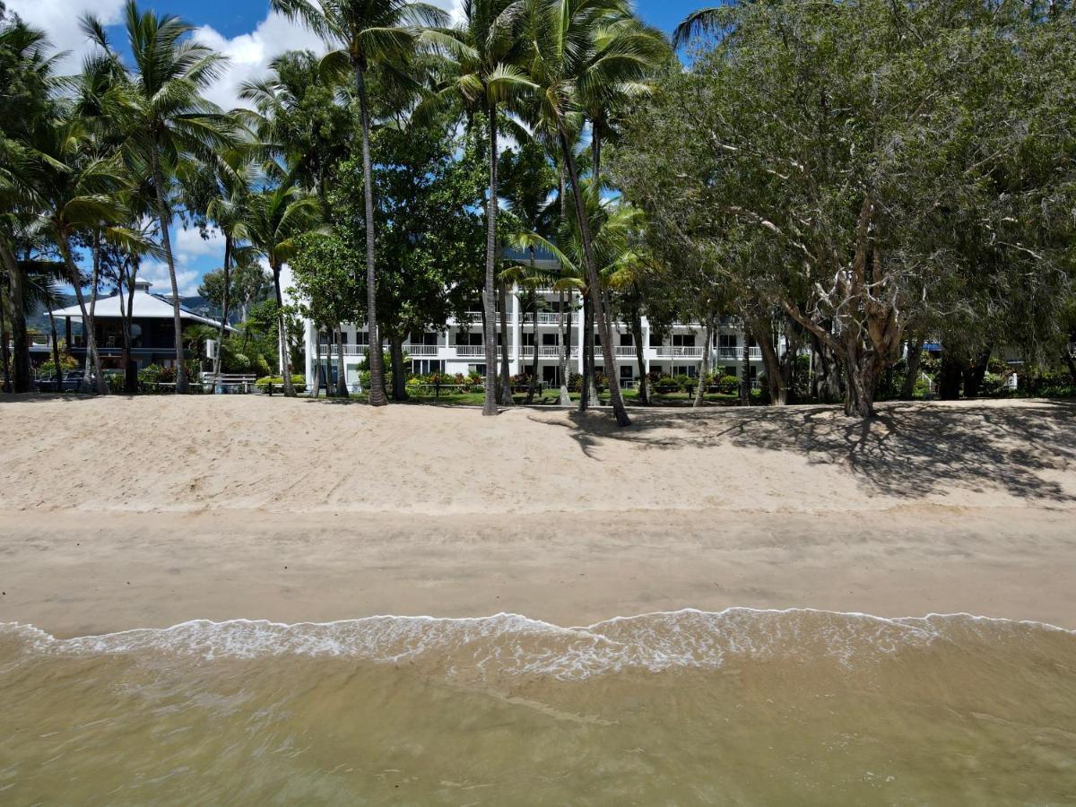 Agincourt Beachfront Apartments Клифтон-Бич Экстерьер фото